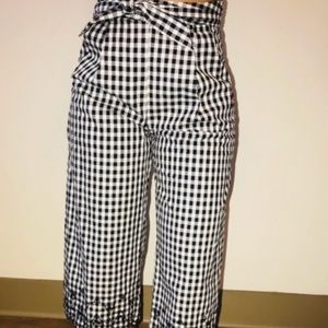 NWT Gianni Bini Wide Leg Capri Pants  Gingham